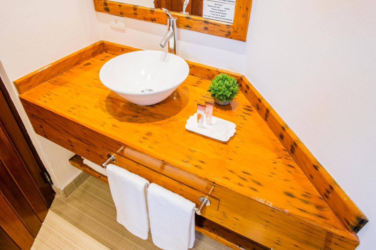 Deluxe Double or Twin Room Spa Bath,1028183578:JPEG