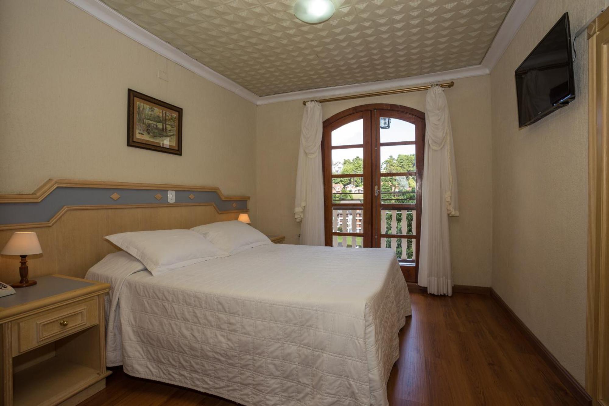 Deluxe Double Room with Balcony,1539586978:JPEG