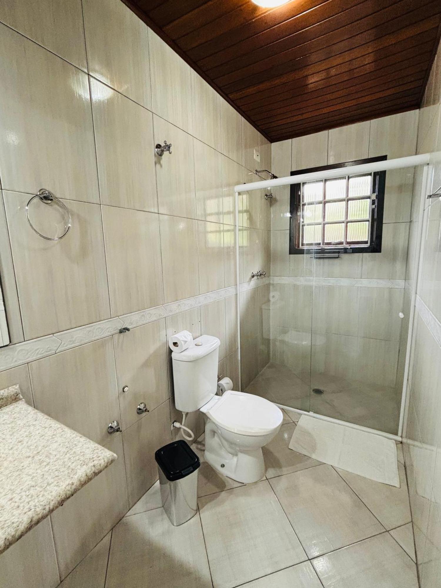 Deluxe Suite,1731399396:JPEG