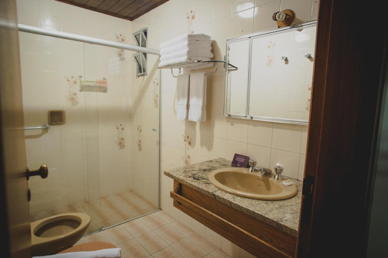 Standard Double or Twin Room,1347125585:JPEG