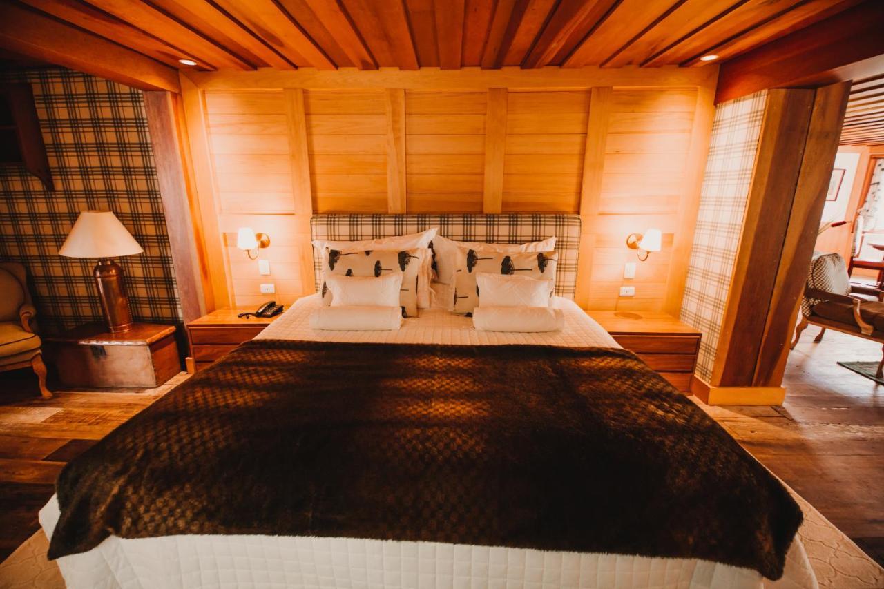 King Suite Spa Bath